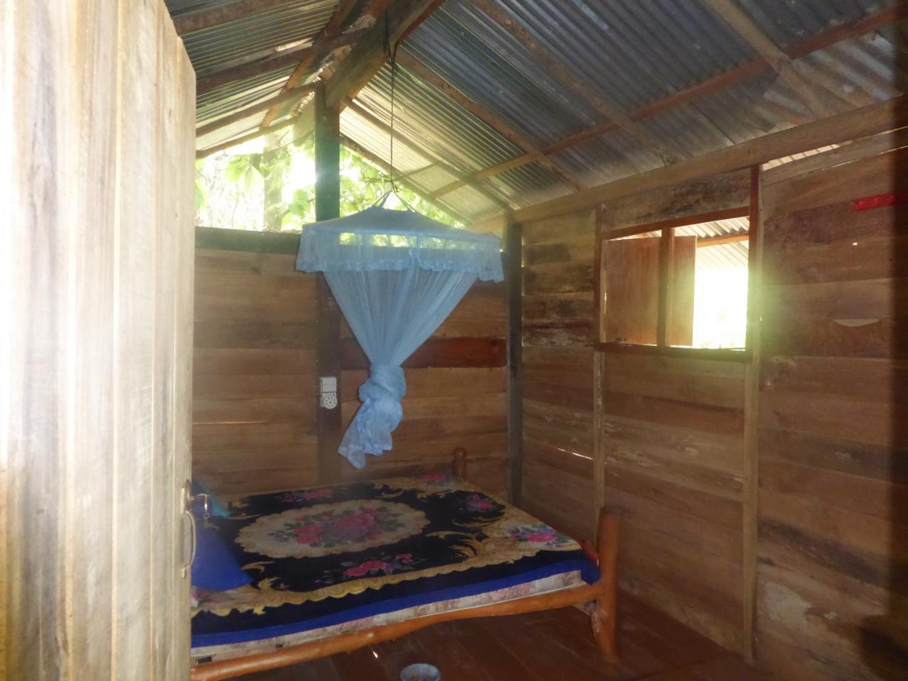 Angry Birds Tree House Apartamento Habarana Exterior foto
